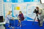 Журналисты взяли интервью у участницы конгресса, члена Совета Федерации Людмилы Боковой