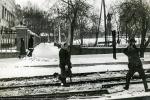 Работы на путях у железнодорожного вокзала. 1962