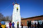 12-метровый ледодром принимает первенство по ледолазанию