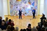 Гостей открытия приветствуют мэр Новосибирска Анатолий Локоть и директор музея Сергей Дубровин