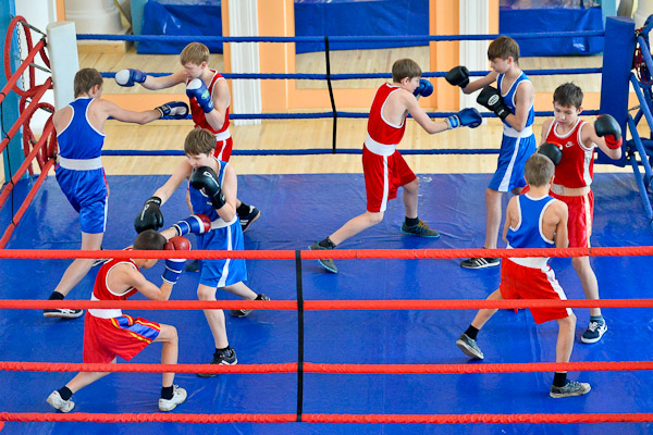 Тренировка в спортшколе в Омске