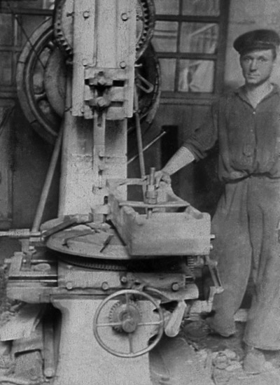 Рабочий омского вагоноремонтного депо