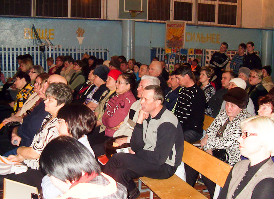 Жители микрорайона заинтересованы в дальнейшем развитии Черёмуховского. КТОС &laquo;Черёмушки&raquo;, ЛАО, Омск