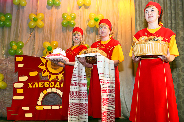 Сотрудницы ОАО «Хлебодар» участвуют в конкурсе «Лучший продавец года»