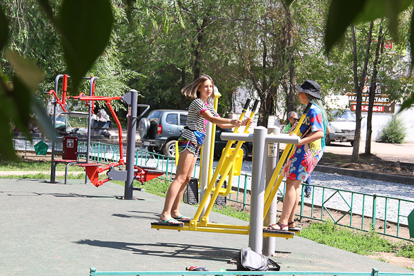  Обновленный двор по адресу: бул. Зеленый, 8