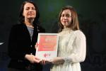 Мэр Омска Оксана Фадина лично поздравила победителей премии