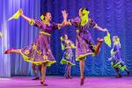 Русский танец «Девчушки-веселушки» — из творческой копилки студии «Зефир»
