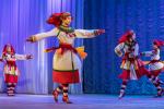 Мордовский танец «Мокшанские вихлявицы» создан на основе народной пластики