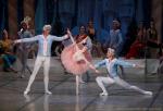 Das Ballett-Märchenspiel „Der Nußknacker” vo P.Tschajkowski