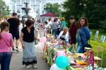 Аллеи сквера имени Дзержинского в День города