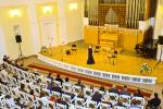 Гостей Органного зала приветствует Анна Ракитина