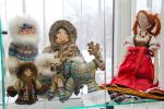 Народные истоки не забыты. Этнические мотивы отразили в куклах с необычной вышивкой старшеклассницы Ангелина Дукэ и Марина Радченко
