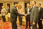 Мэр Фучжоу Ян И Минь приветствует гостей из Омска