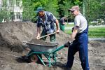 Компания «Транснефть» в рамках социального партнерства помогает благоустраивать входную группу парка «Зеленый остров»