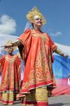 Русский народный женский танец отличается плавностью и величавостью