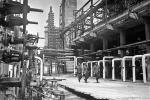 На съемках телепередачи об омском нефтезаводе. 1964