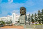 Администрация города, памятник В.И. Ленину